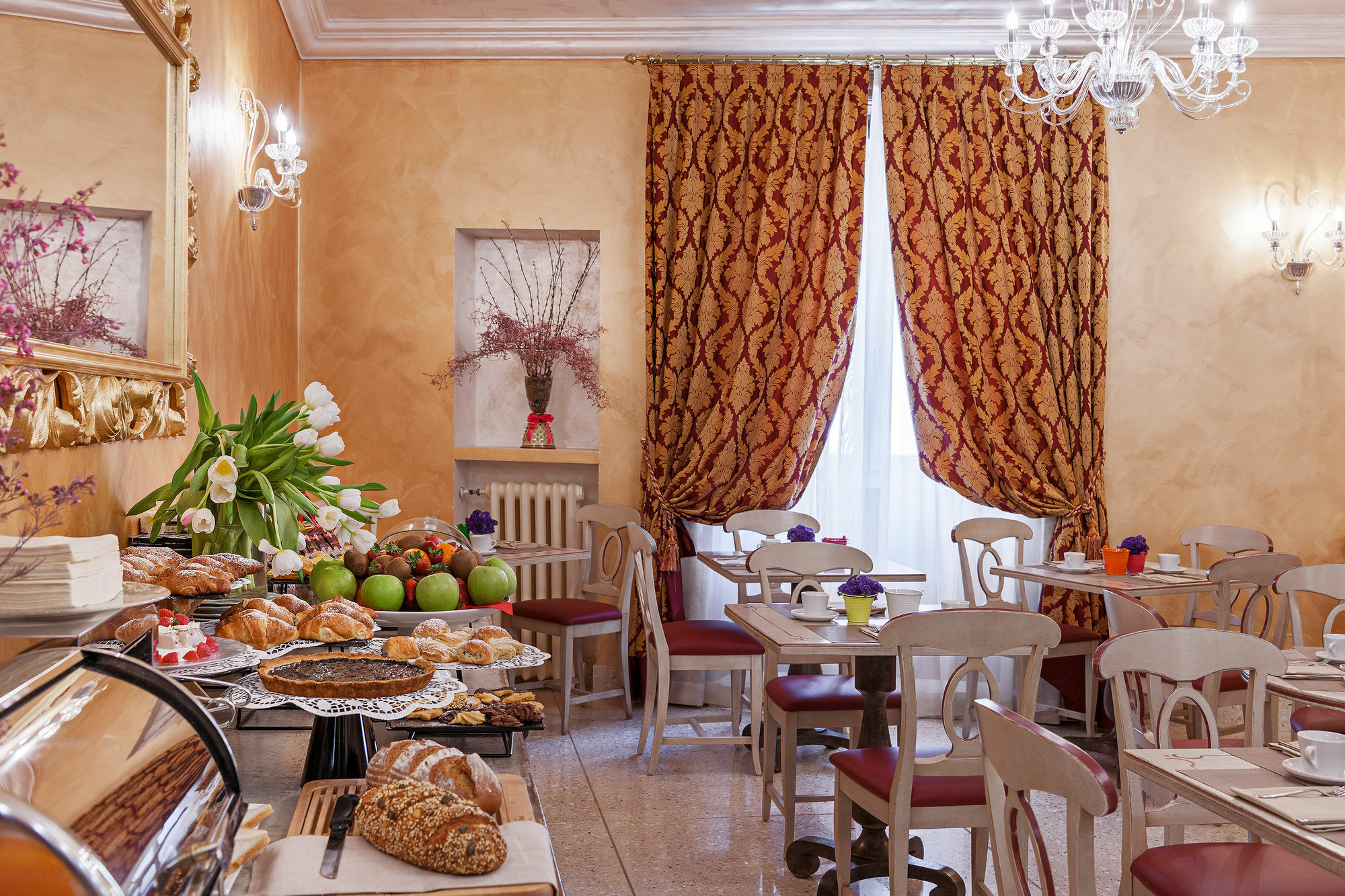 Relais Empire宣誓书Verona